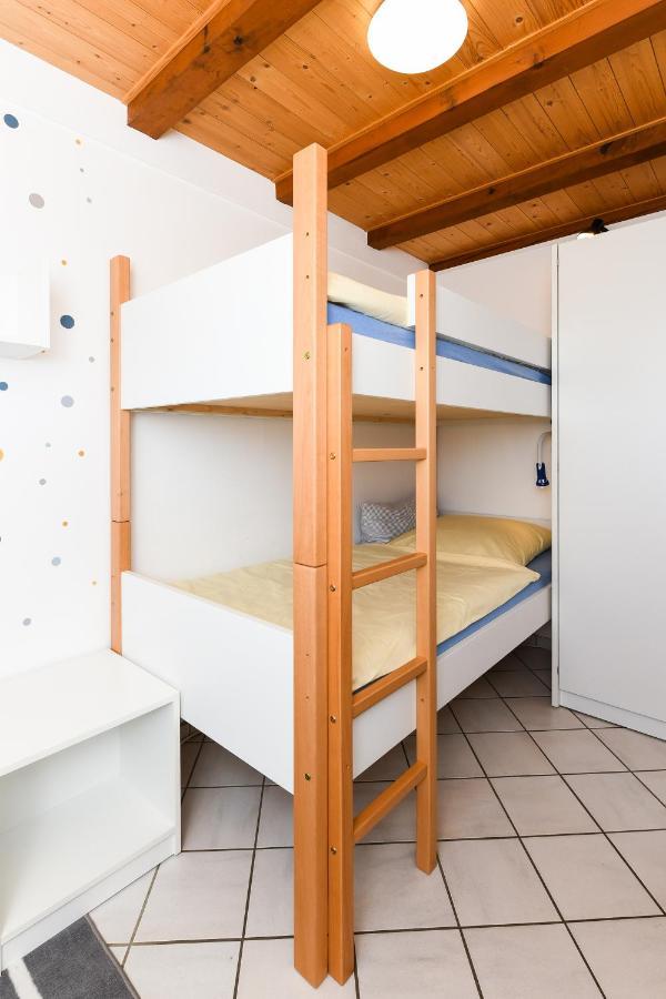 Hus Achtern Diek Bensersiel Exterior foto