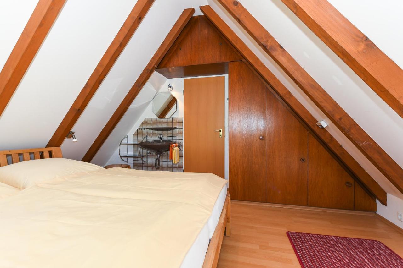 Hus Achtern Diek Bensersiel Exterior foto